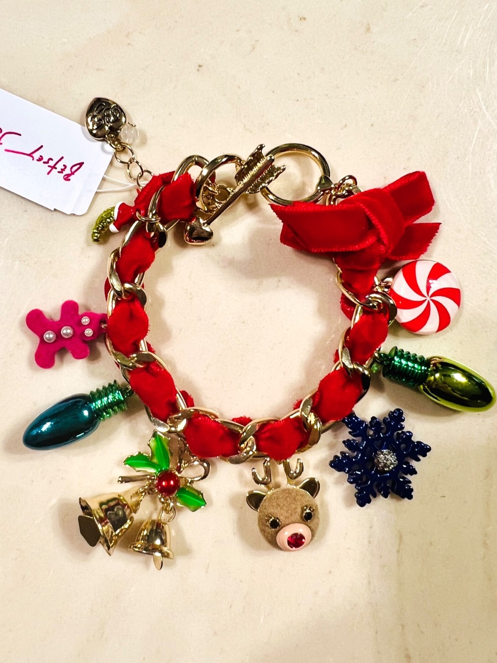 Betsey Johnson Santa Baby Gold Chain Red Velvet Ribbon Bow Charm Bracelet
